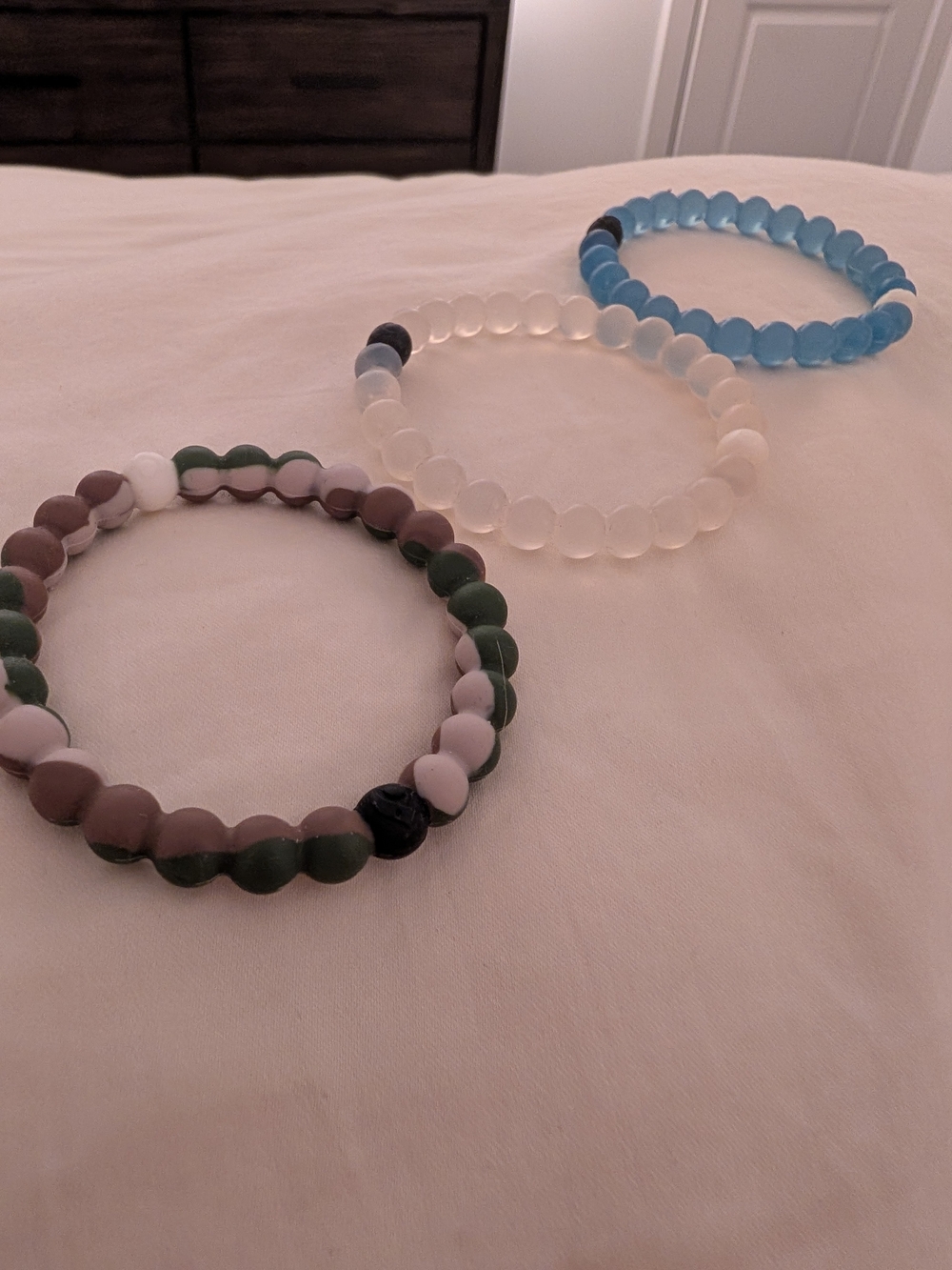 Lokai Makai Stretch Beaded Bracelet Trio - Blue, Frosted Clear & Multi-Color